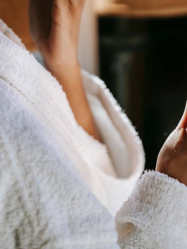 Rutina facial minimalista con evidencia científica