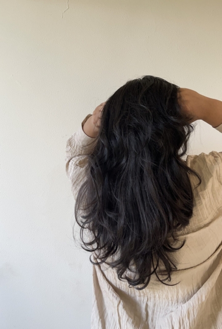 Cabello en la menopausia: por qué cambia y cómo cuidarlo a partir de los 40